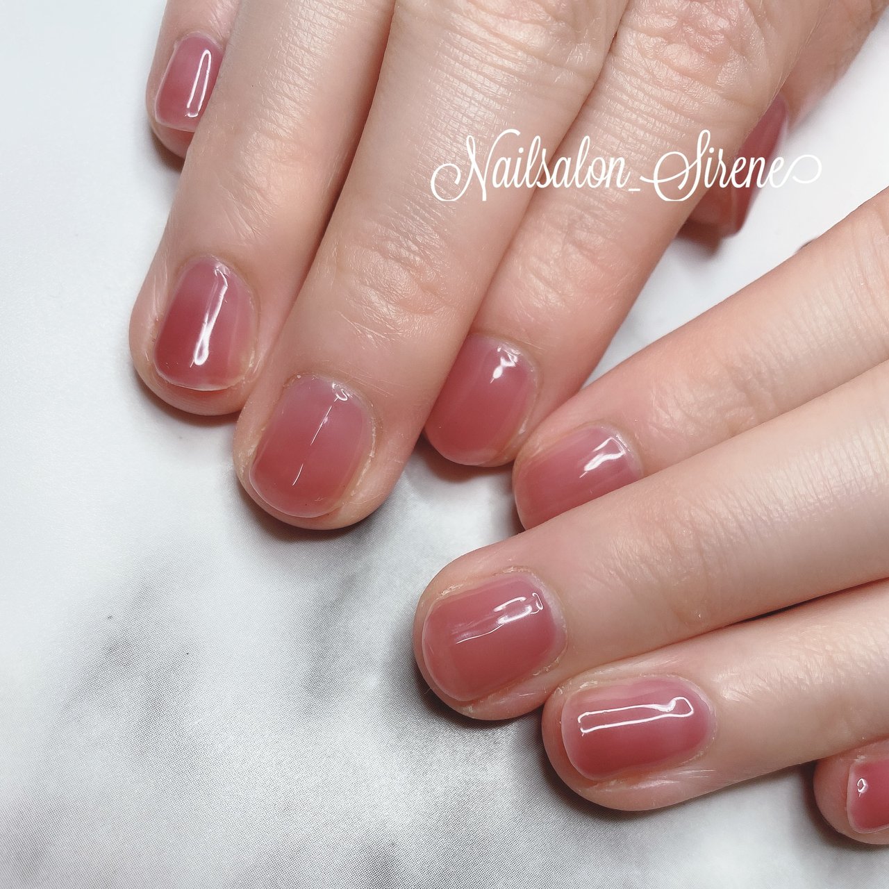 夏 ハンド ワンカラー ショート ベージュ Nailsalon Sireneのネイルデザイン No ネイルブック