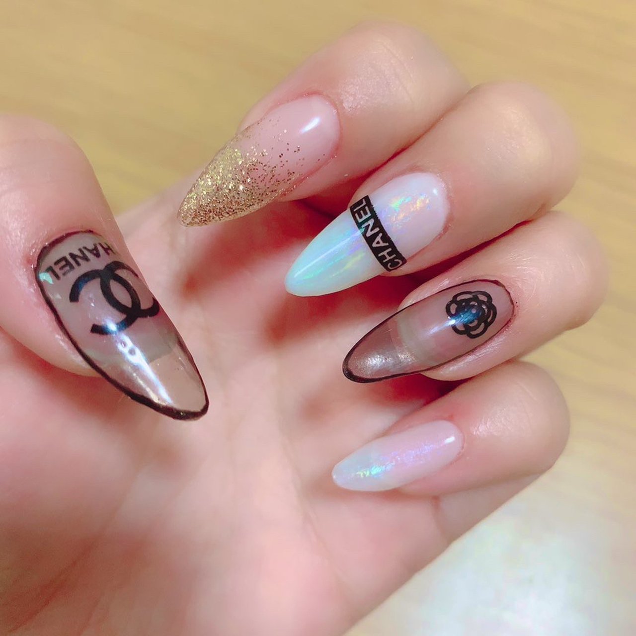 オールシーズン ハンド シンプル グラデーション ラメ ちゃんまい ﾟのネイルデザイン No ネイルブック