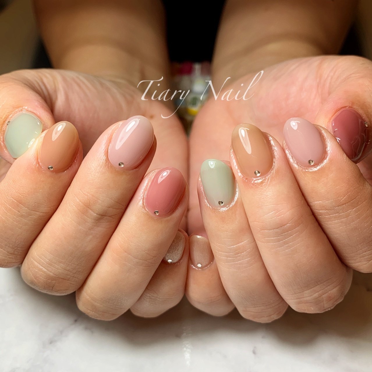 夏 秋 オールシーズン オフィス シンプル Tiarynail ティアリーネイルのネイルデザイン No ネイルブック