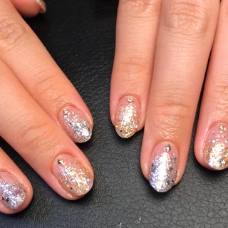 ゴールド シルバー マニキュアのネイルデザイン ネイルブック