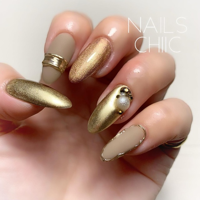 Nails Chiic ネイルズシーク 醍醐のネイルサロン ネイルブック