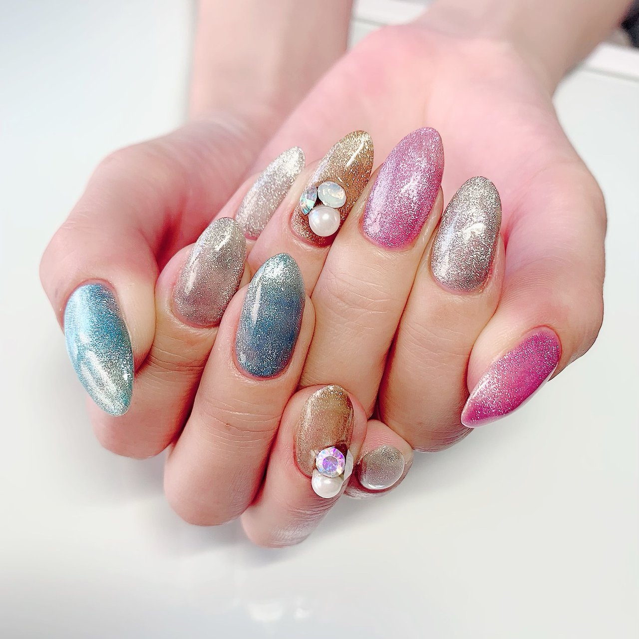 ピンク ブルー シルバー Yukaede のネイルデザイン No ネイルブック