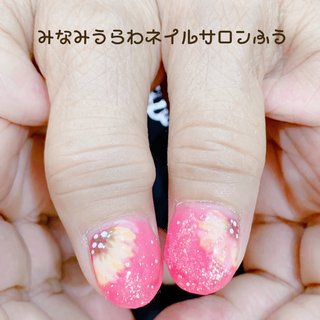 70代のお客様 親指ひまわりアート
喜んでいただけて良かったです💕
#夏ネイル #ひまわり
#南浦和
#北浦和
#川口
#さいたま市
#コロナ対策万全 
#70代のお客様 #ハンド #ホログラム #ラメ #ワンカラー #フラワー #ホワイト #ピンク #イエロー #nailsalonfuu→athlete認定サロン #ネイルブック