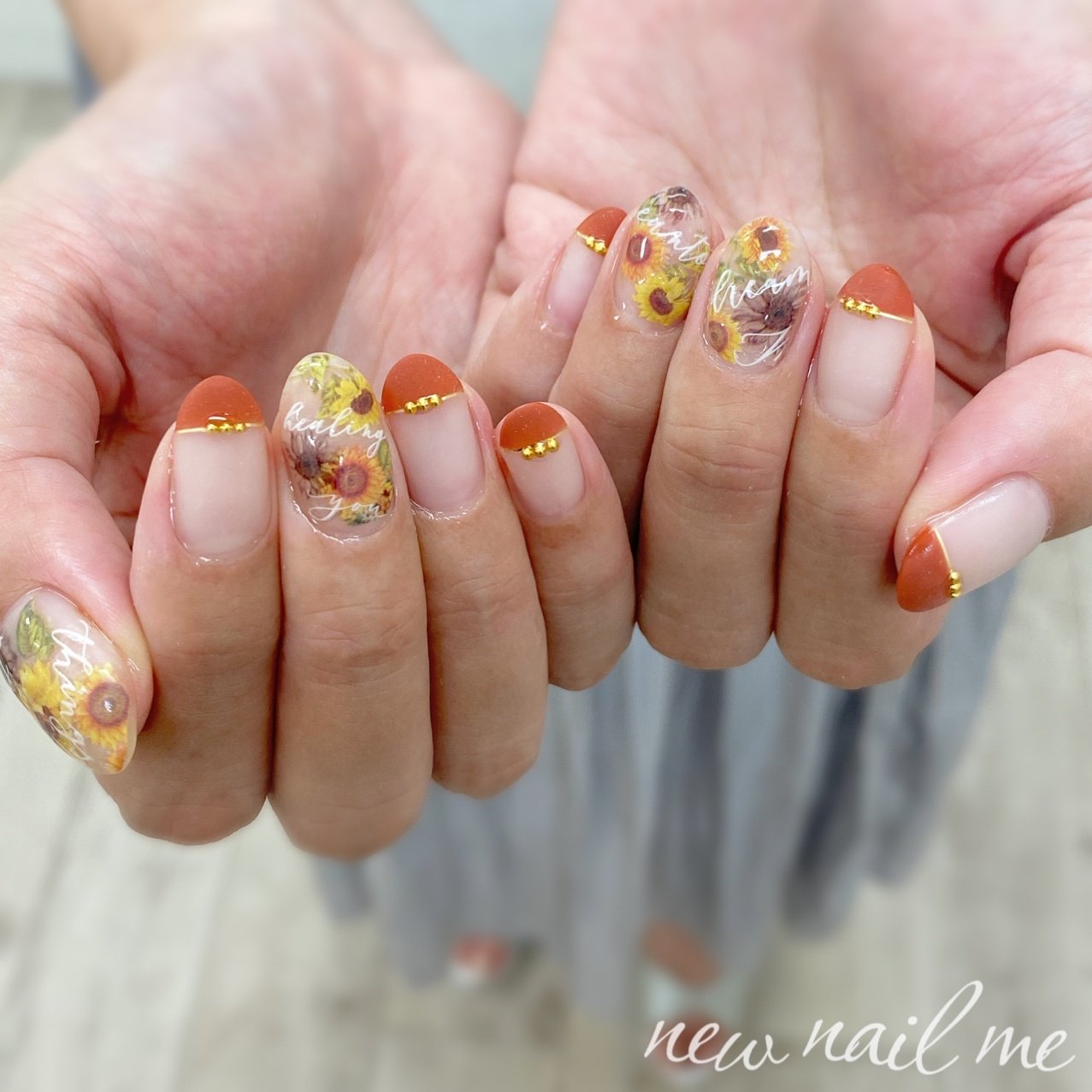 夏 秋 海 リゾート ハンド Momoko New Nail Meのネイルデザイン No ネイルブック