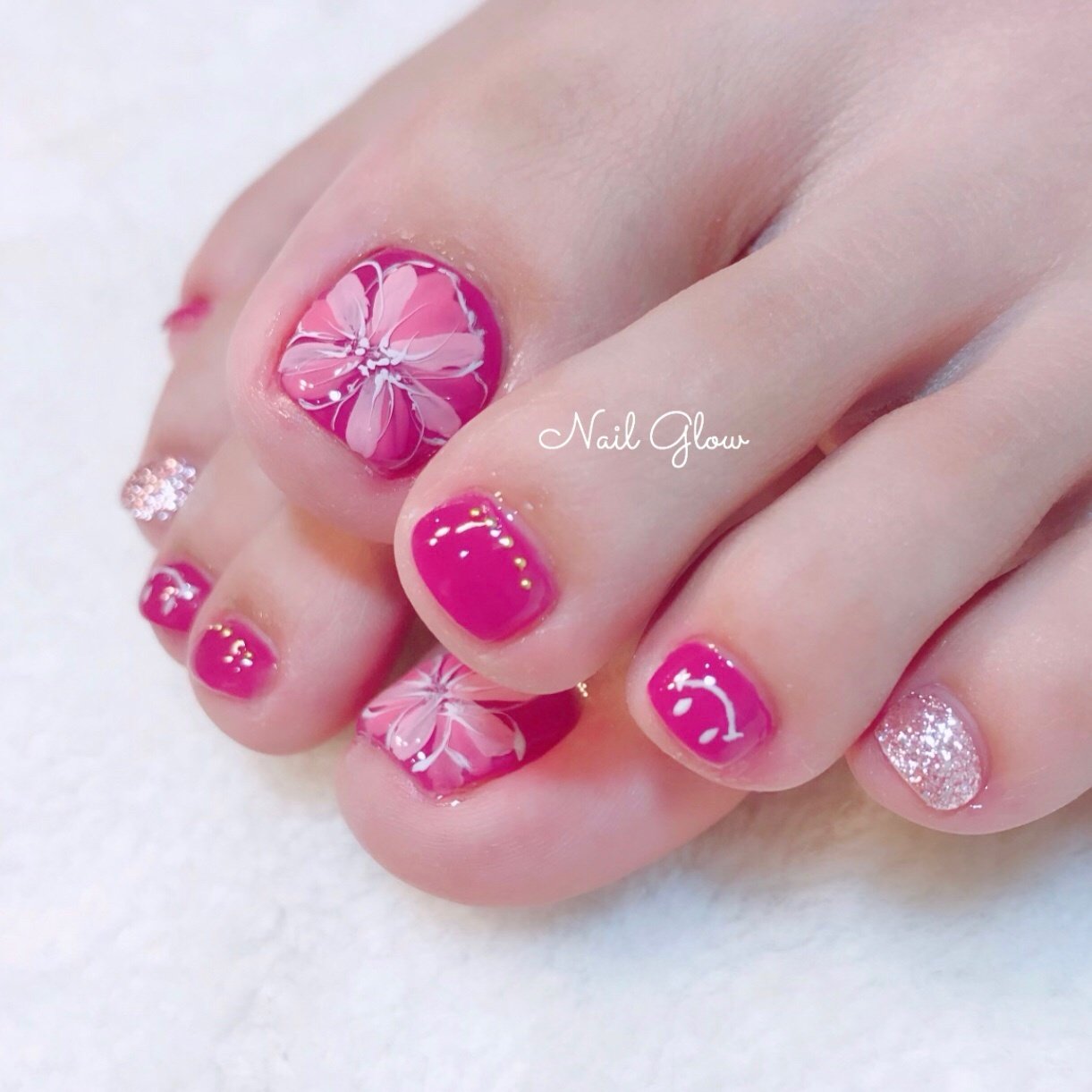 春 夏 旅行 リゾート フット Nail Glowのネイルデザイン No ネイルブック