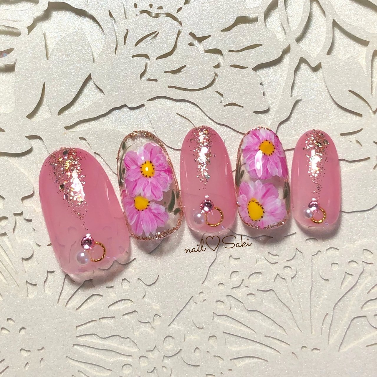 秋 ハンド ラメ フラワー シースルー Nail Sakiのネイルデザイン No ネイルブック