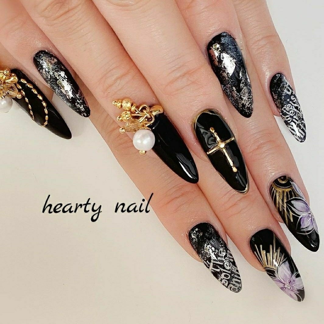 オールシーズン ハンド ワンカラー ビジュー フラワー Heartynailのネイルデザイン No ネイルブック