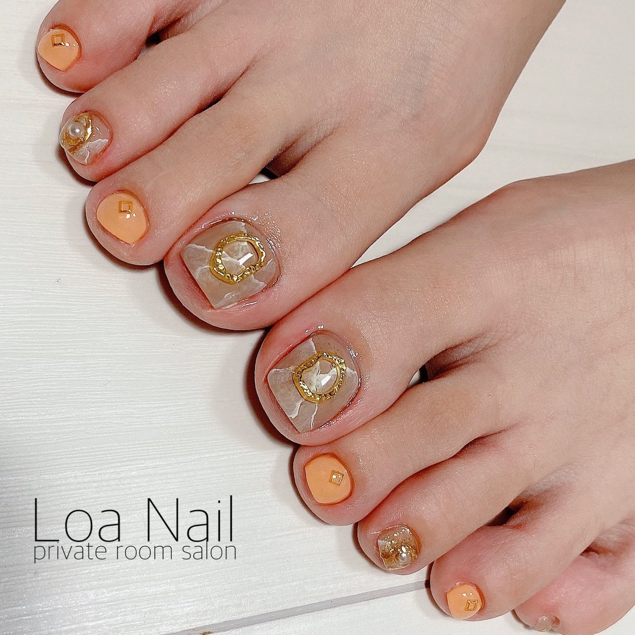 夏 秋 ワンカラー パール 大理石 Loa Nailのネイルデザイン No ネイルブック