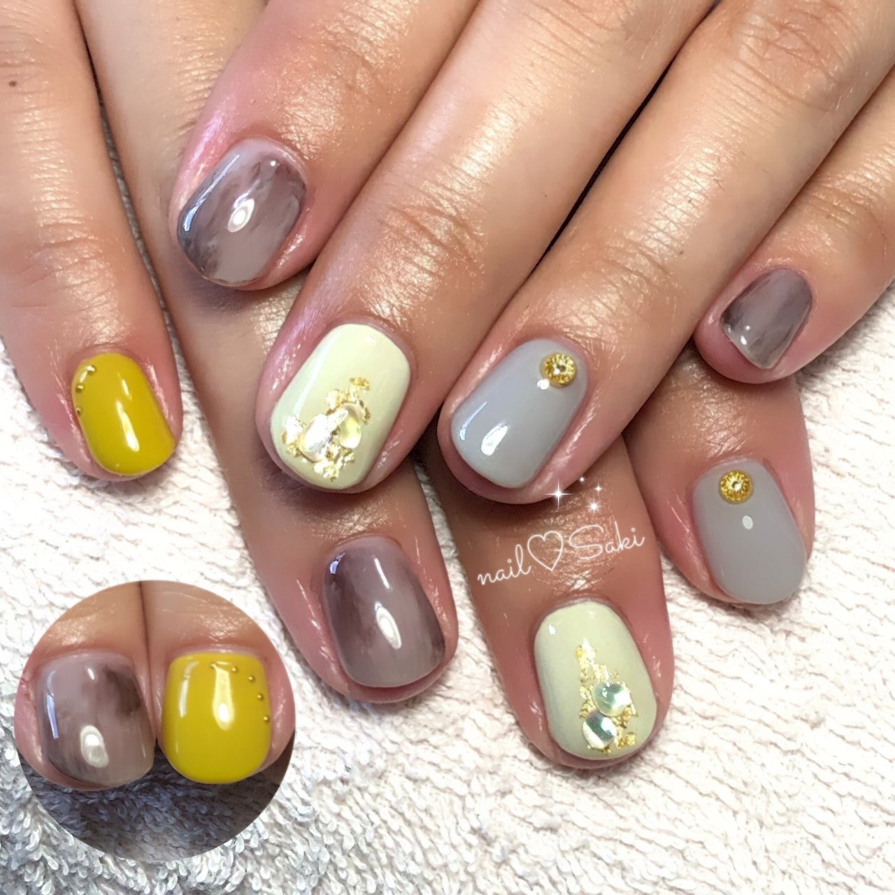 秋 冬 ハンド シェル ニュアンス Nail Sakiのネイルデザイン No ネイルブック