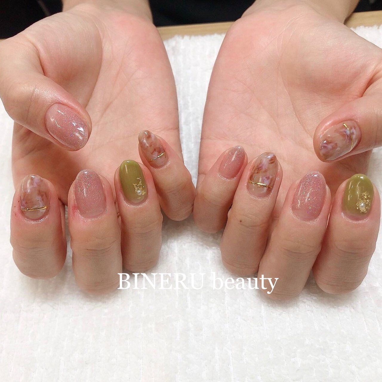 Bineru Beautyのネイルデザイン No ネイルブック