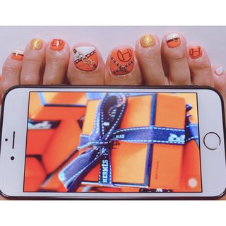 エルメスオレンジのネイルデザイン ネイルブック