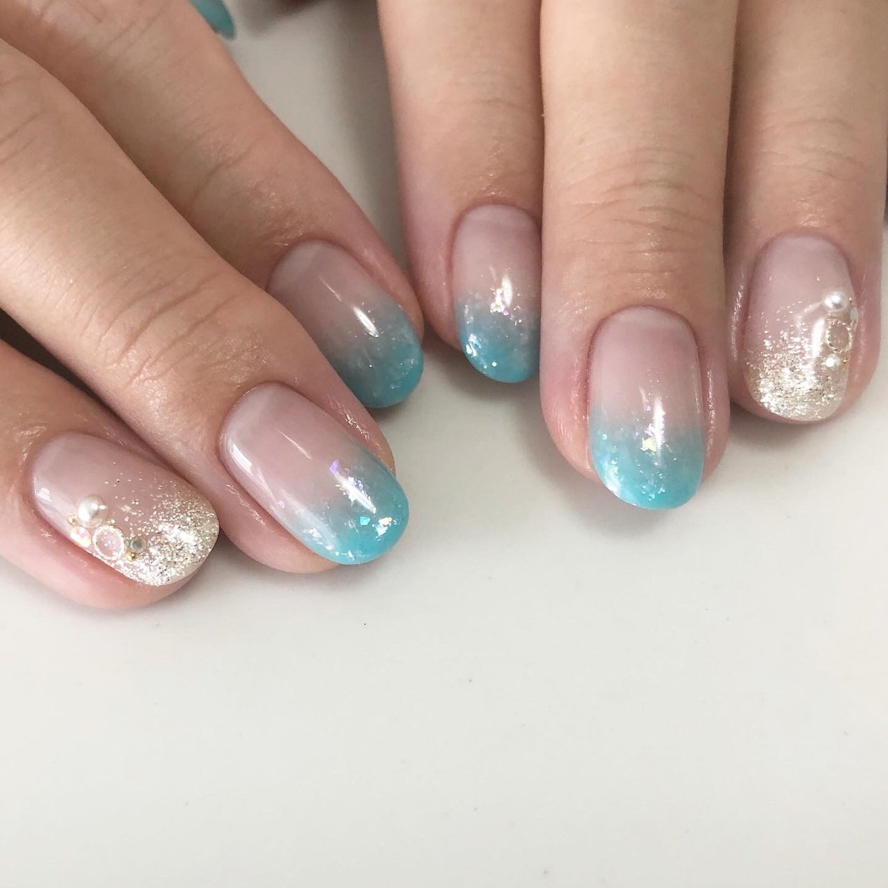 夏 パーティー デート 女子会 グラデーション Nailsalon Almaのネイルデザイン No ネイルブック