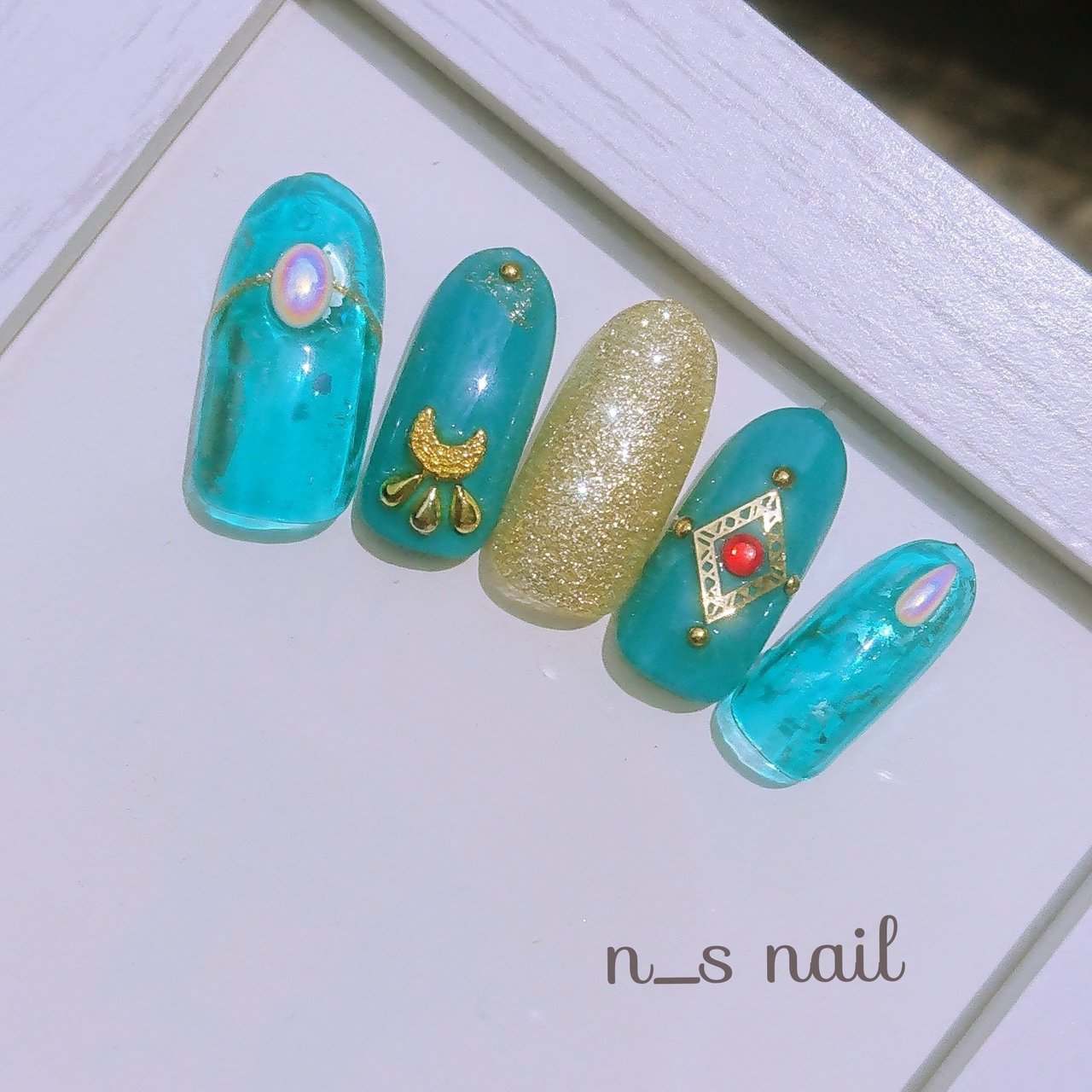 夏 ハンド シンプル ラメ ワンカラー N S Nailのネイルデザイン No ネイルブック