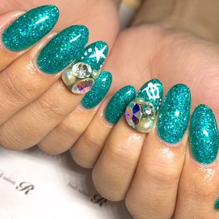 22年 新着順 秋 青緑ネイルのネイルデザイン ネイルブック