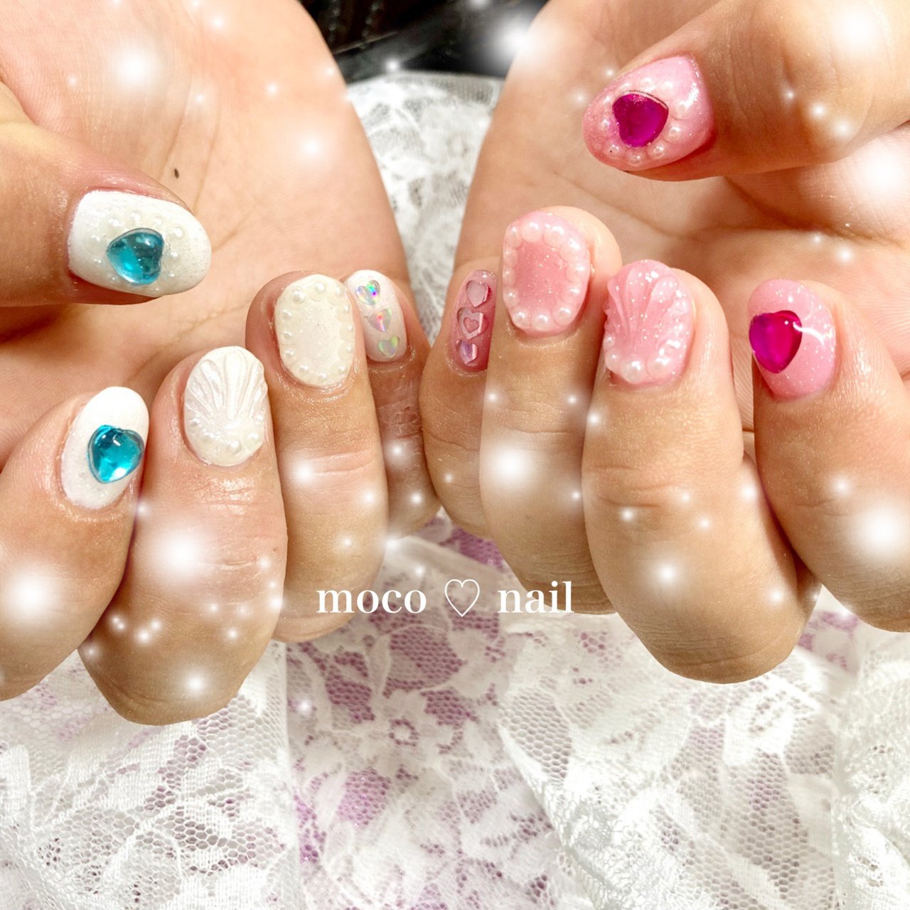 ハンド ハート パール 人魚の鱗 ホワイト Moco Nailのネイルデザイン No ネイルブック