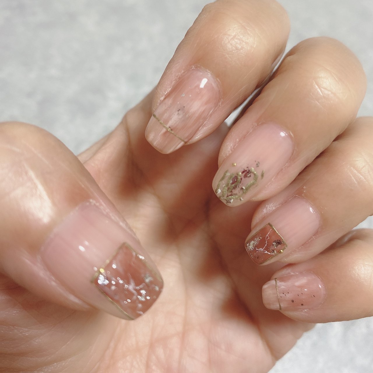 秋 ハンド ショート ホワイト ブラウン Nailsalon Sireneのネイルデザイン No ネイルブック