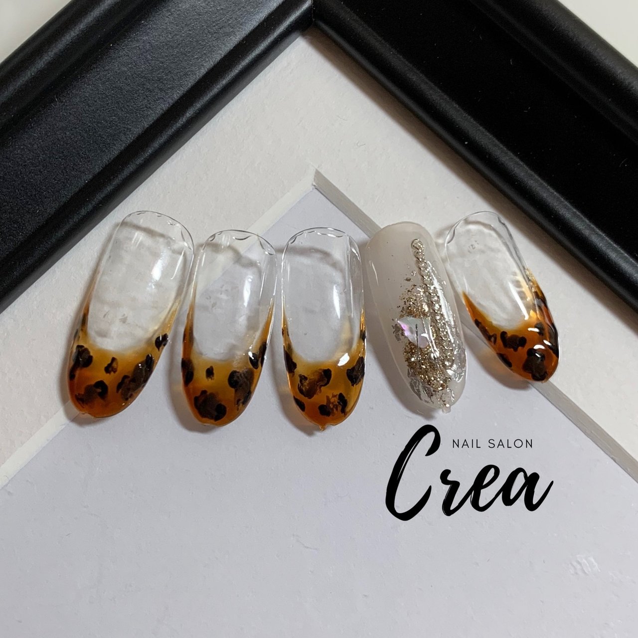 秋 冬 ラメ アニマル柄 ニュアンス Nailsalon Creaのネイルデザイン No ネイルブック