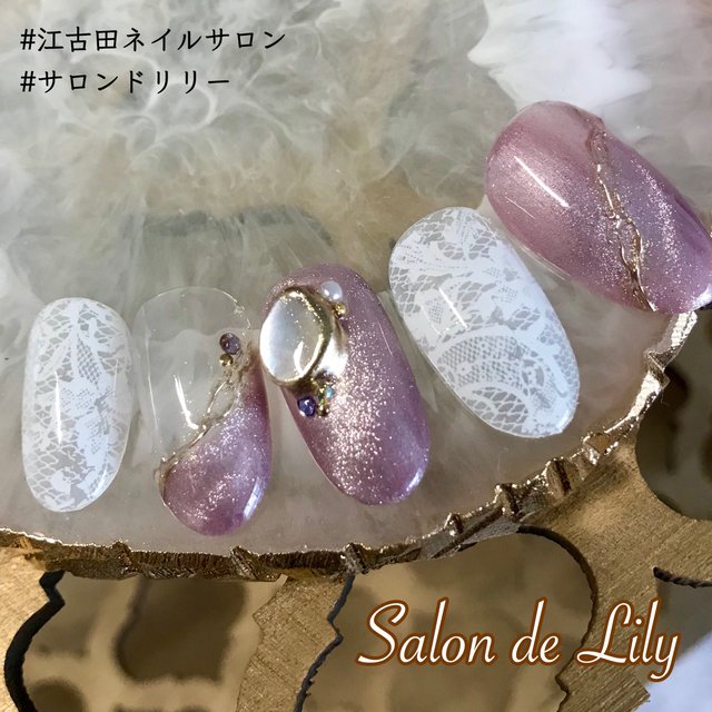 マグネットネイル特集】幻想的なデザインと魅力の秘密