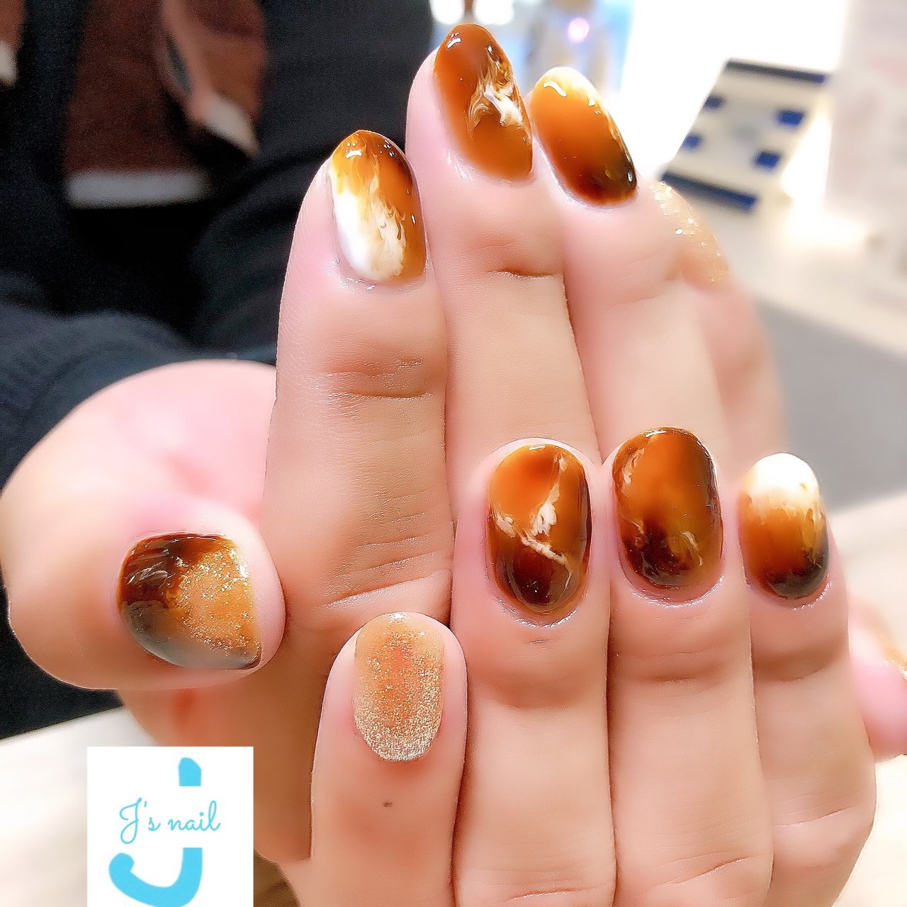 オールシーズン ハンド ニュアンス ホワイト ブラウン ジェイズネイルのネイルデザイン No ネイルブック