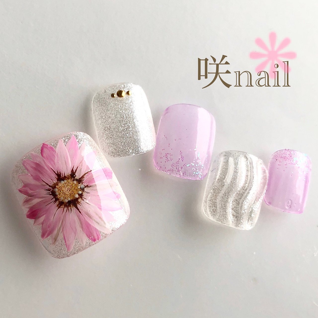 秋 オフィス デート 女子会 フット 咲nail サキネイル のネイルデザイン No ネイルブック