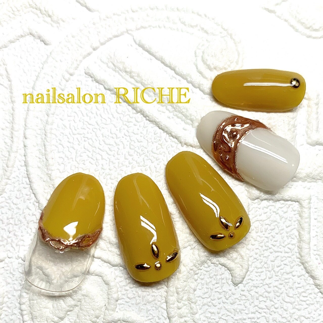 秋 冬 ハンド 変形フレンチ ワンカラー Nailsalon Richeのネイルデザイン No ネイルブック