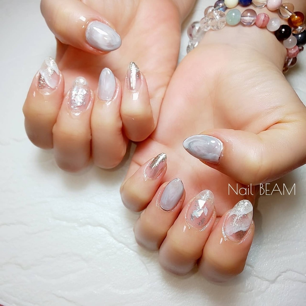 夏 秋 ラメ シェル シースルー Nailbeamのネイルデザイン No ネイルブック