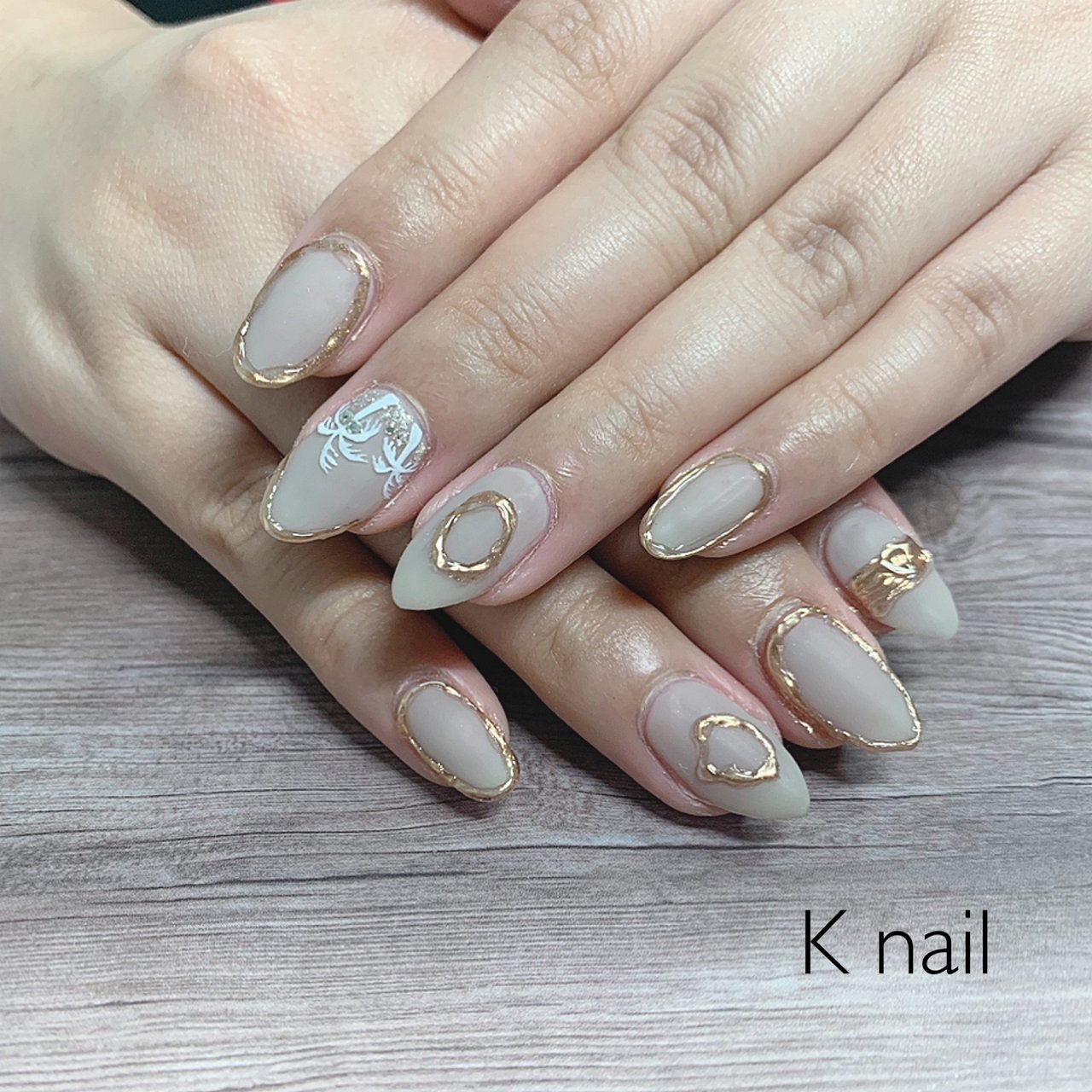 夏 オールシーズン ハンド ニュアンス ミラー K Nail Kaoriのネイルデザイン No ネイルブック