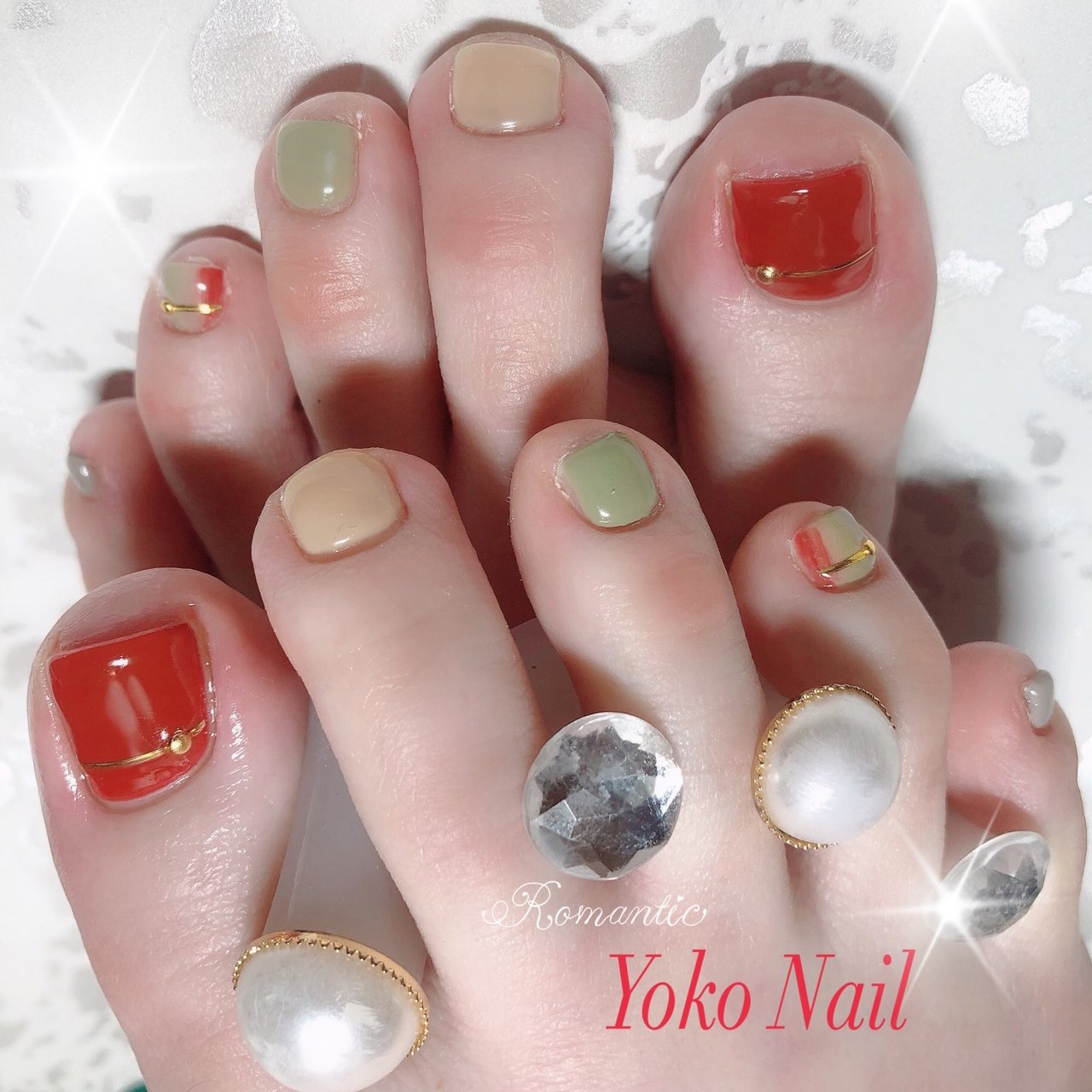 ベージュ レッド グリーン Yoko Nailのネイルデザイン No ネイルブック