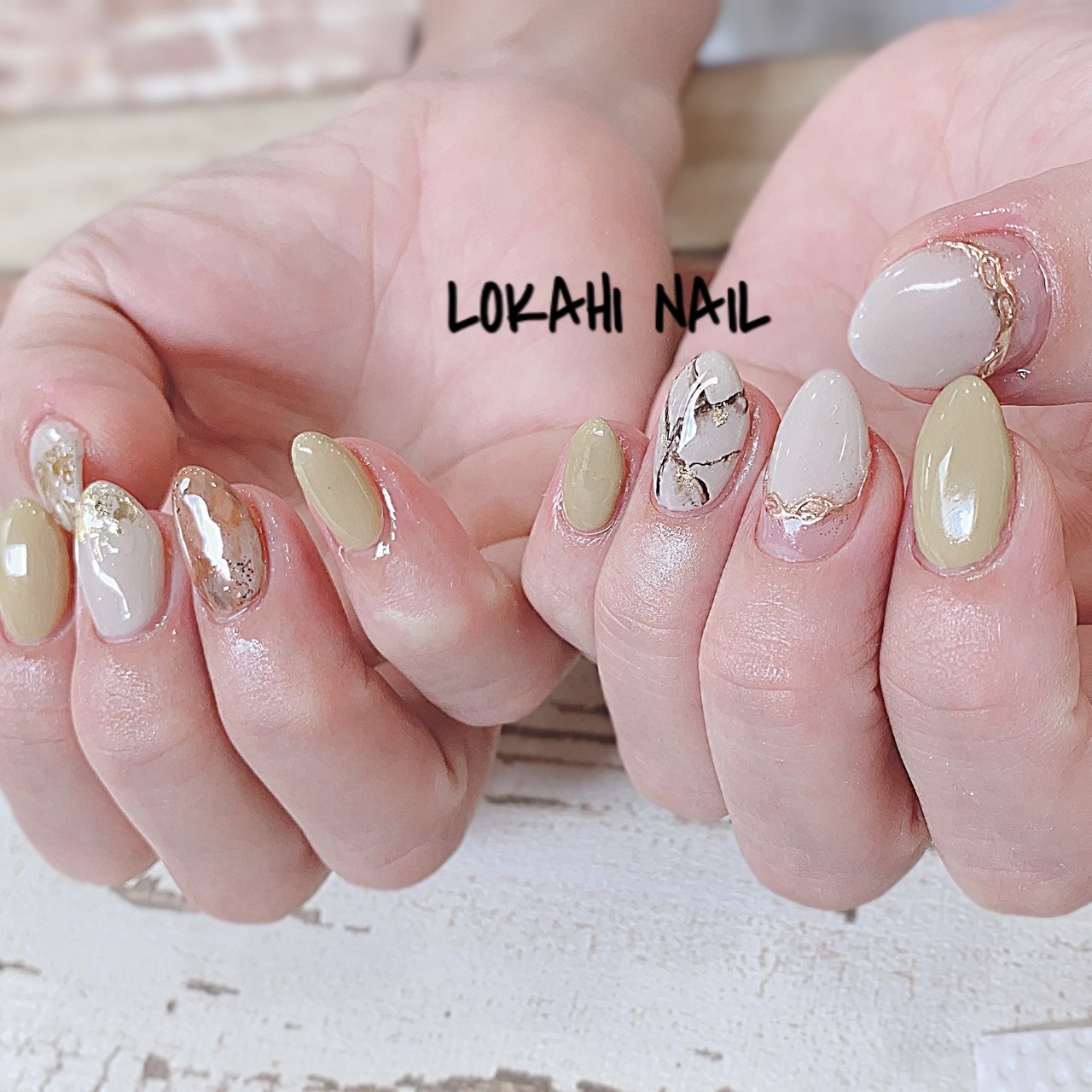 秋 ハンド タイダイ 大理石 ミラー Lokahi Nail ロカヒネイルのネイルデザイン No ネイルブック