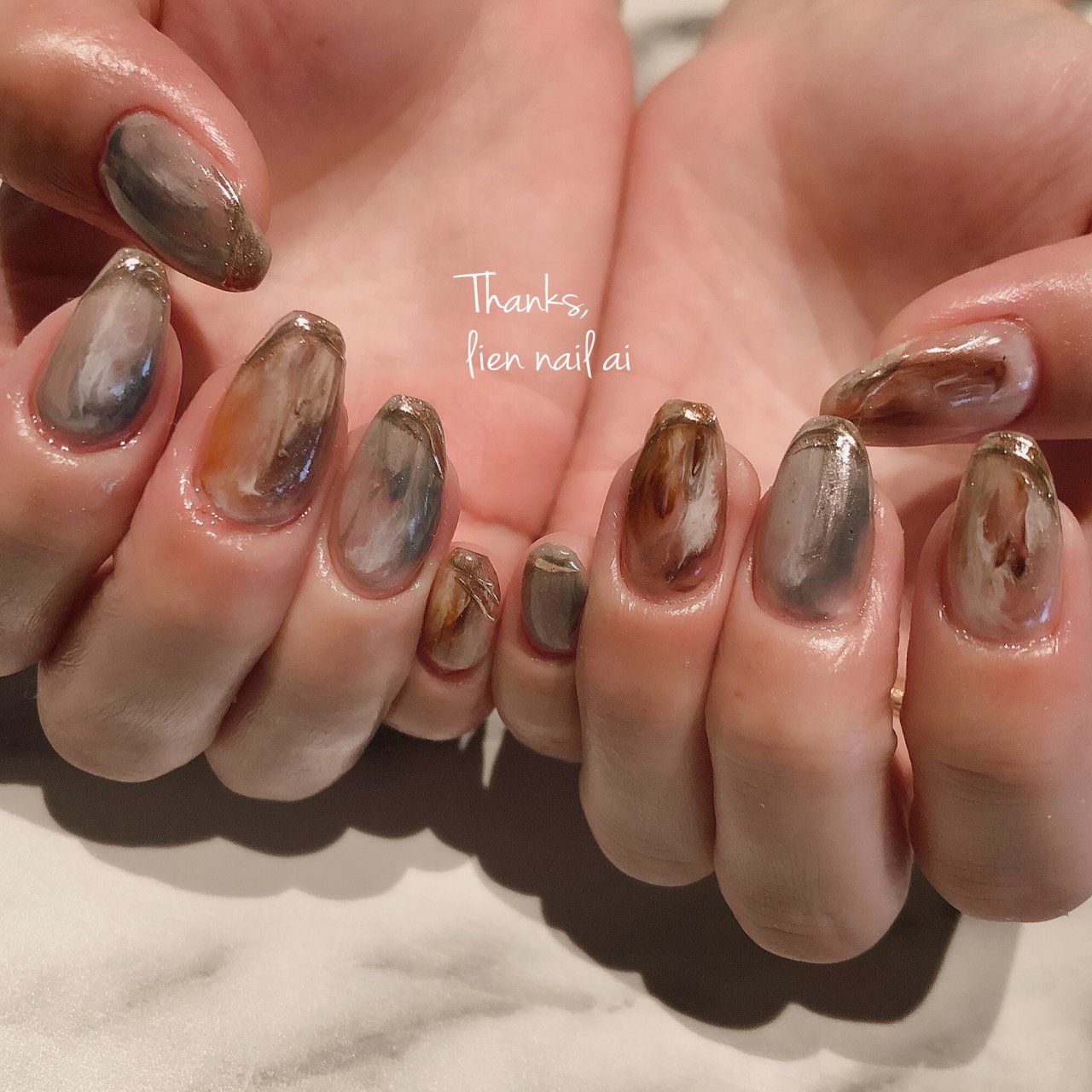 秋 冬 ハンド ニュアンス ブラウン I のネイルデザイン No ネイルブック