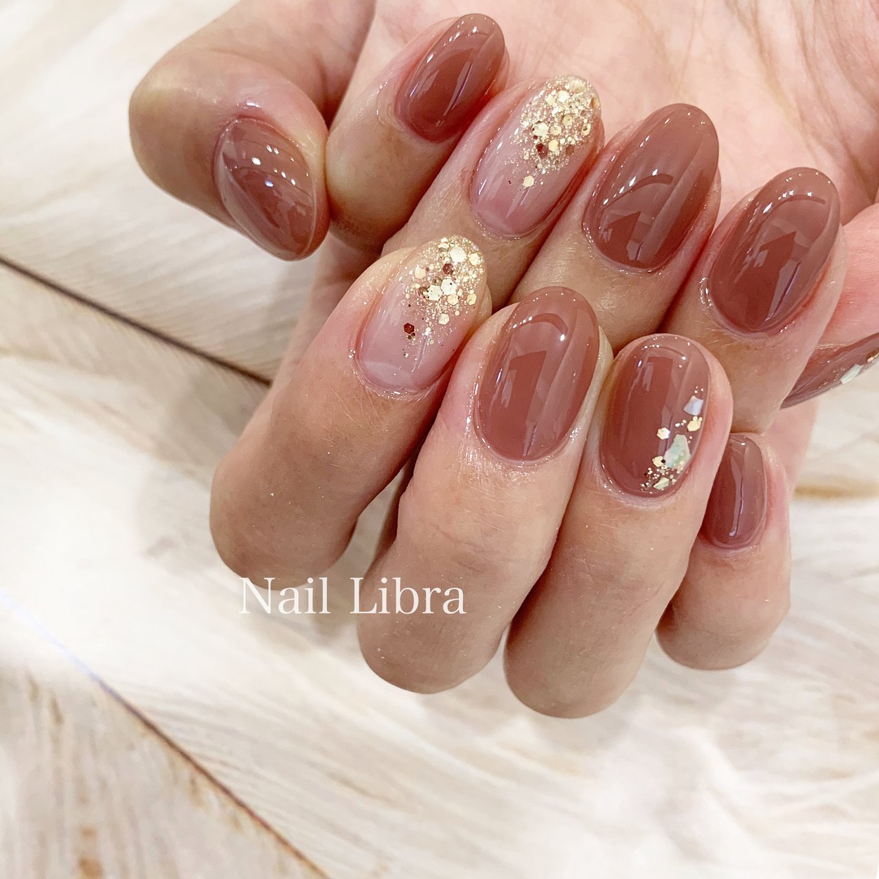 ハンド/シンプル/ラメ/ワンカラー/ブラウン - Nail Libra