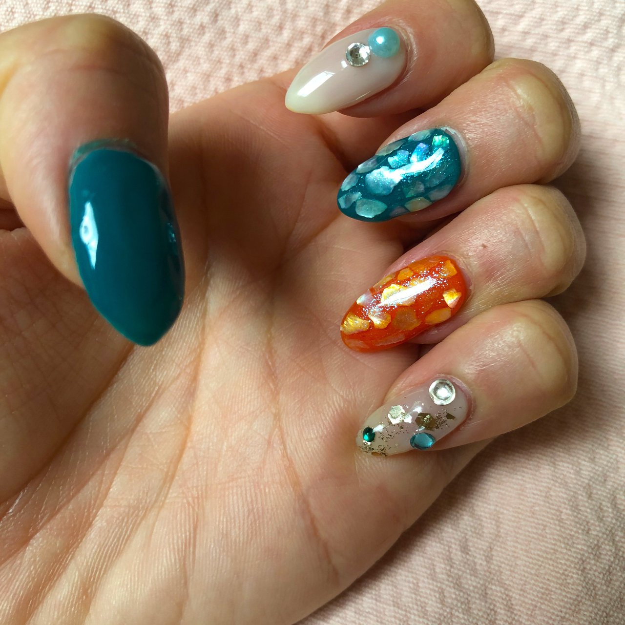 夏 ハンド ホログラム ラメ シェル Kanakokoのネイルデザイン No ネイルブック