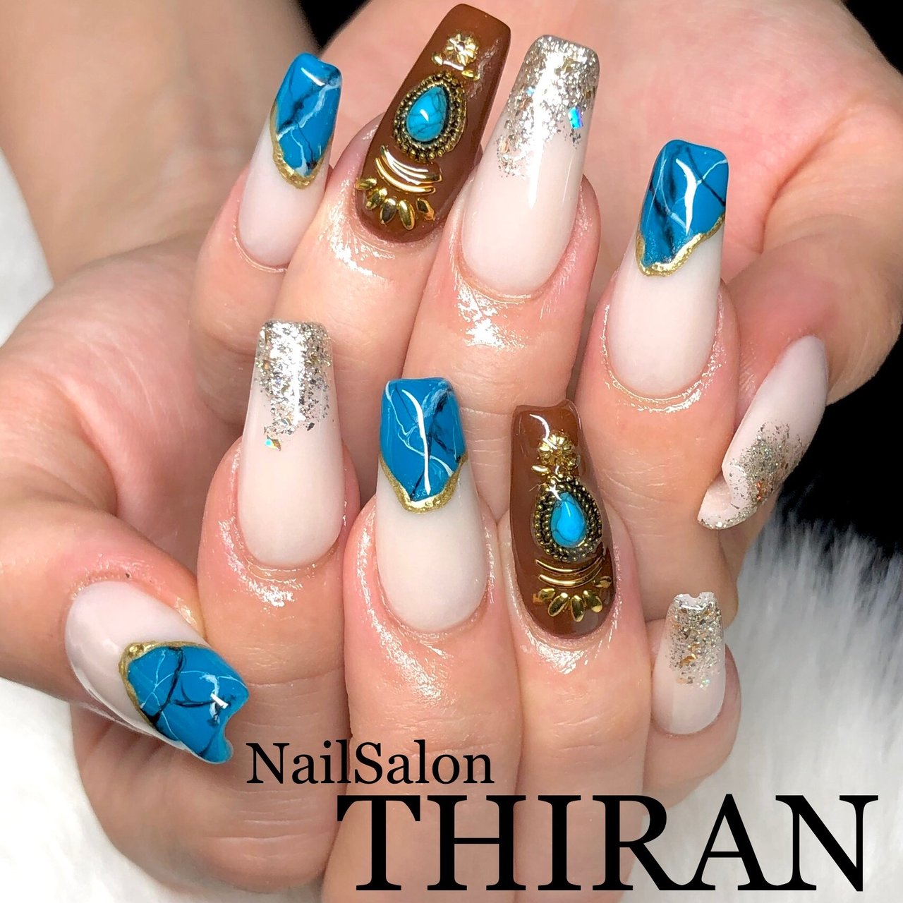 オールシーズン ハンド 大理石 ニュアンス ロング Nailsalon Thiranのネイルデザイン No ネイルブック