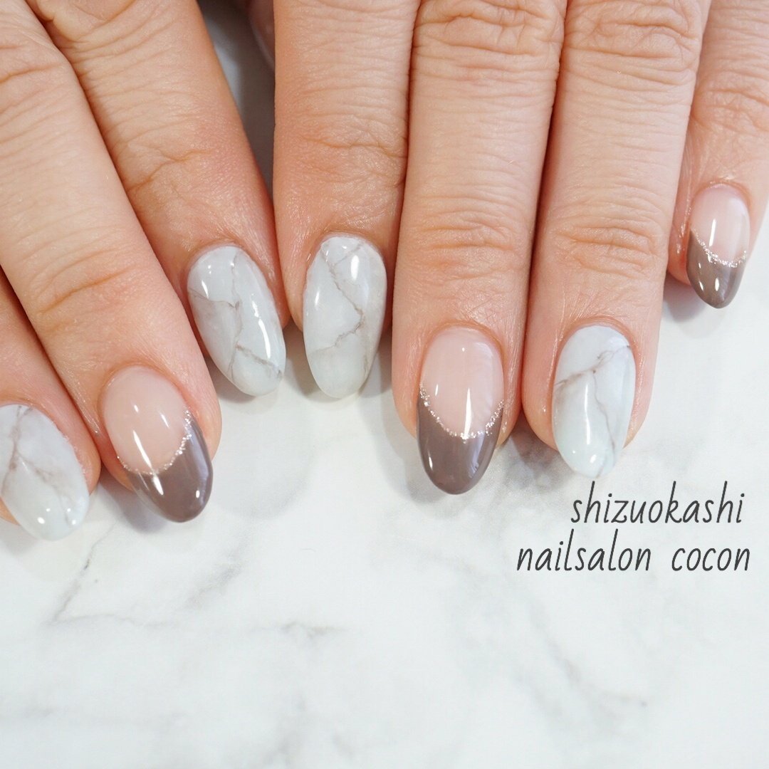 秋 冬 オフィス ハンド シンプル Nail Salon Cocon ネイルサロンココンのネイルデザイン No 5651945 ネイルブック