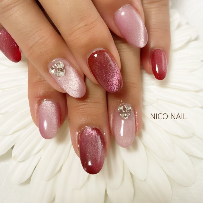 ハンド ミディアム ピンク レッド ジェル Nico Nail のネイルデザイン No ネイルブック