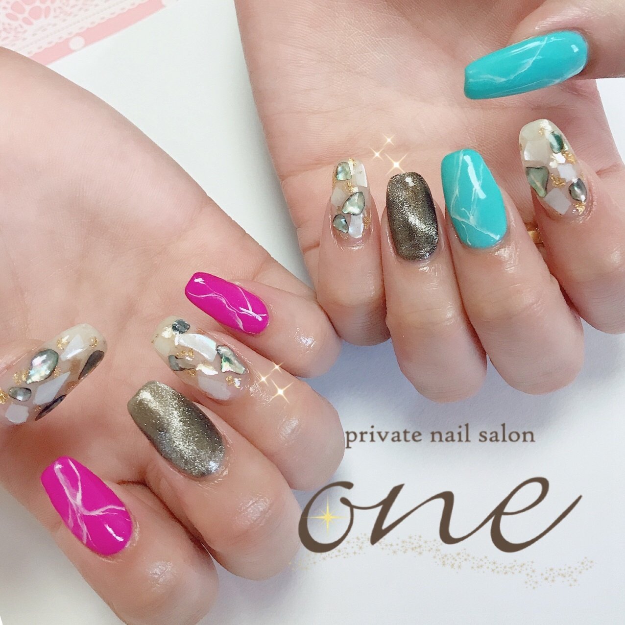 夏 秋 冬 ラメ シェル Private Nail Salon Oneのネイルデザイン No ネイルブック