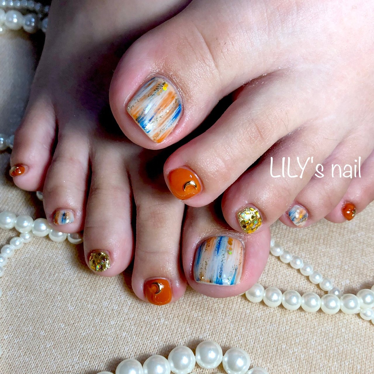 夏 秋 オールシーズン フット ラメ Lily Snailリリィズネイルのネイルデザイン No 5655837 ネイルブック
