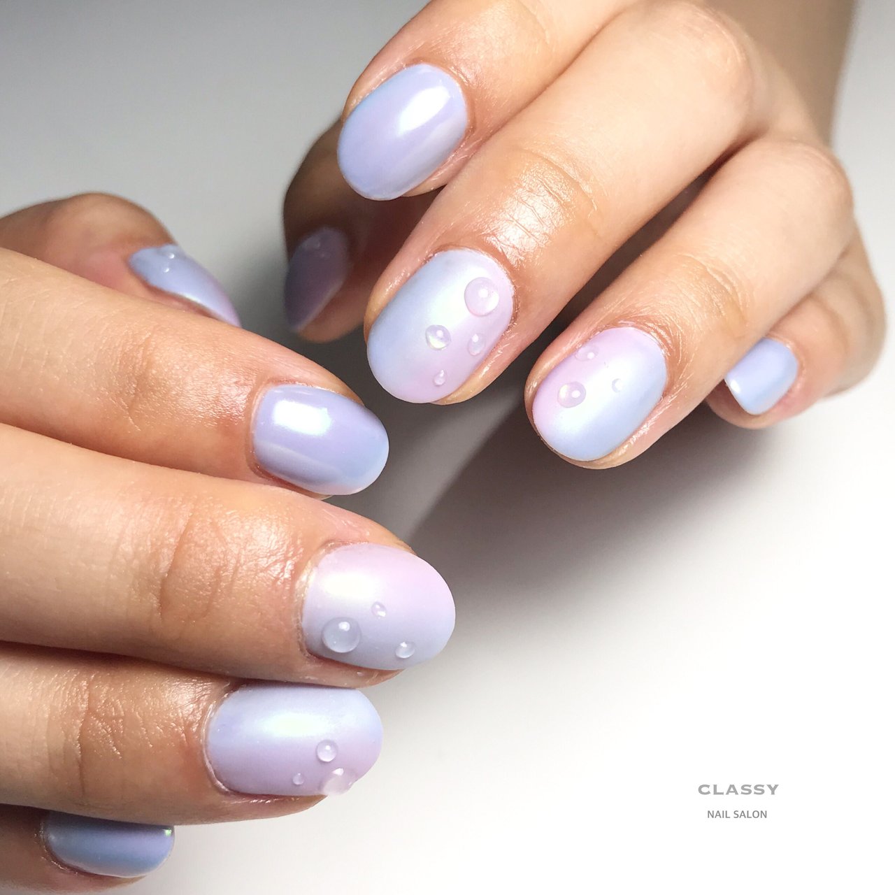 夏 梅雨 ハンド グラデーション 水滴 Classy クラッシイ のネイルデザイン No ネイルブック