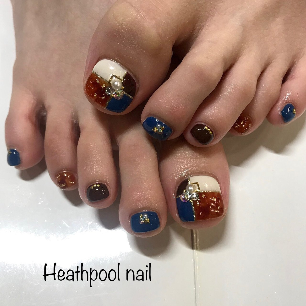 フット パール ブロック べっ甲 ホワイト Heathpoolnailのネイルデザイン No ネイルブック