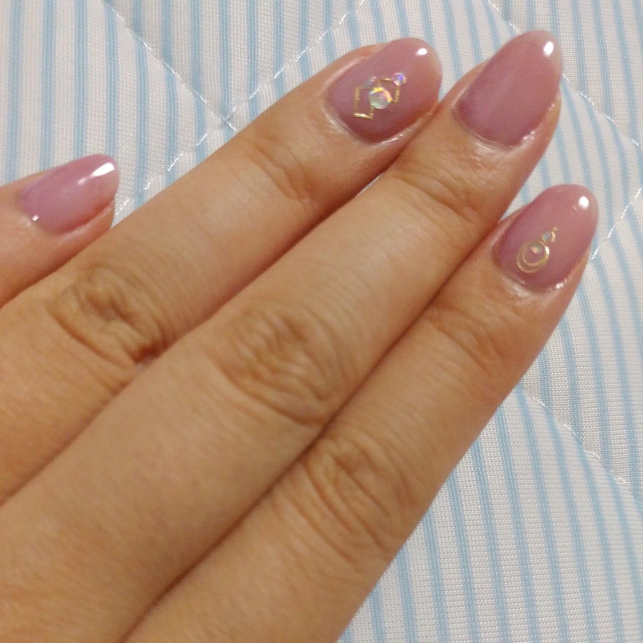 オールシーズン ハンド シンプル ワンカラー ショート ほうじ茶のネイルデザイン No ネイルブック