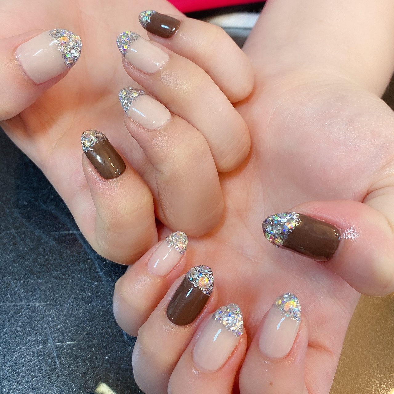 ベージュ ブラウン シルバー パンダ Nail 川崎のネイルデザイン No ネイルブック