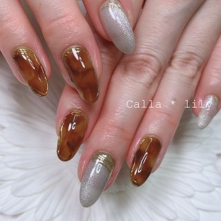 ご来店ありがとうございます！ 
これまた定番😚ベッコウネイル
マグパウダー仕入れました🤩


当店#フィルインオフ　になります。
※初回はお爪の状況を見てアセトンオフの場合もあります。
*
・
°
・
.
*
オフは基本的にフィルインでさせていただきます。
フィルインオフ代¥1100になります😳

ワンカラー・・・・・¥5800
ラメグラデ・・・・・¥5800
エアジェルグラデ・・¥5800
カラーグラデ・・・・¥6300
フレンチ・・・・・・¥6800
オーダーデザイン・・¥7500〜
(スカルプは上記価格＋¥3000になります。)
(全て税込価格になります。)
フットワンカラー・・¥6300
*
・
°
・
.
 #ネイル #恵比寿 #かわいいネイル #オフィスネイル#恵比寿ホームサロン#駐車場あり#プライベートサロン #フィルインが安い
 #フィルイン一層残しが出来るサロン #かわいい #恵比寿ネイルサロン #ホームサロン#カラーが豊富なネイルサロン #アルコールok #飲みながらネイル #wifiあり #子連れネイルサロン #個人サロン #定額デザイン #アートし放題 #ワンちゃんok #ジェルスカルプ #スカルプチュア #手書きアート #エアジェル#パラジェル #アゲハジェル #ミラージュ #スワロフスキー #駐車場のあるネイルサロン 
 #nails #naildesign﻿ #ハンド #べっこう柄ネイル #マグネットネイル #マグパウダー #アクセサリーネイル #秋 #冬 #ハロウィン #パーティー #ハンド #ワンカラー #アンティーク #べっ甲 #ミディアム #ブラウン #グレージュ #ジェルネイル #お客様 #calla * lily パラジェル・フィルインサロン #ネイルブック