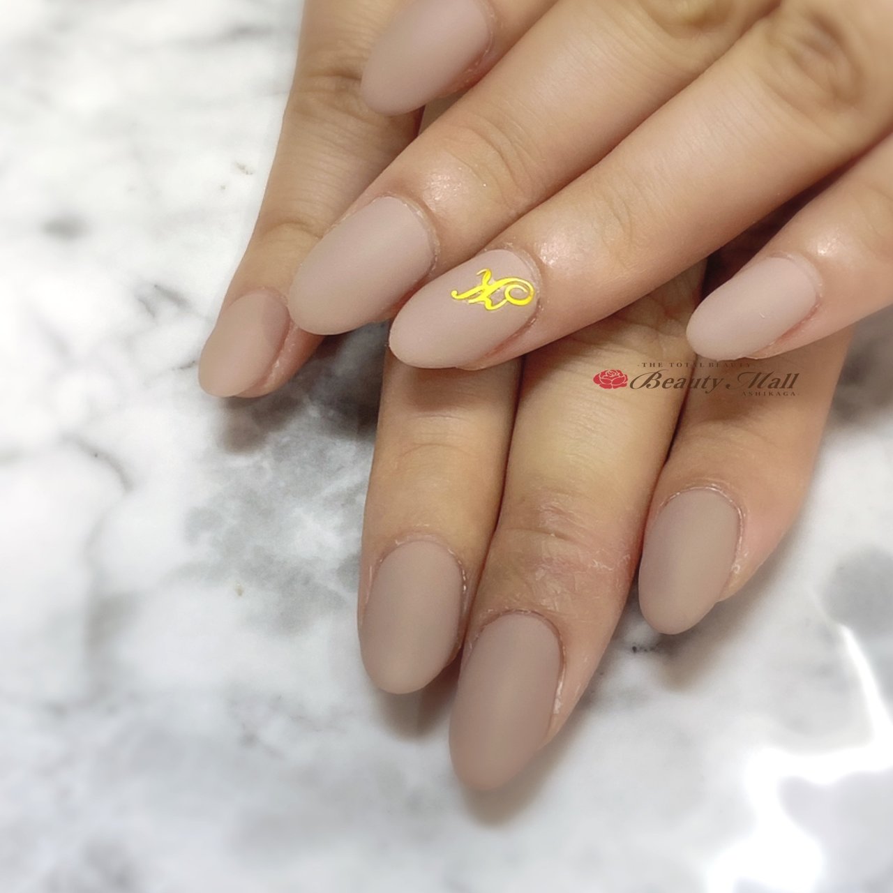 オールシーズン バレンタイン オフィス ハンド ワンカラー ビューティーモール 足利店 ネイルサロン Pinkyのネイル デザイン No ネイルブック