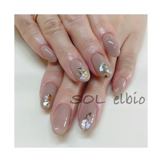 #マツエク#マツex#まつ毛エクステ#solelbio#sol#elbio山梨#甲府#山梨マツエクサロン#山梨ネイルサロン#山梨眉毛エクステ#ネイルサロン#まつ毛エクステサロン#マツエクデザイン#マツパー#アイラッシュカール#おしゃれさんと繋がりたい#nail#ネイル#ジェルネイル#ネイルデザイン#定額ネイル#💅#シェルネイル#ベージュ#ベージュネイル#オフィスネイル#おすすめネイル#ホットペッパーから予約出来ます#ホットペッパービューティー #オールシーズン #ハンド #シンプル #シェル #ミディアム #グレージュ #ジェルネイル #お客様 #SOL elbio #ネイルブック