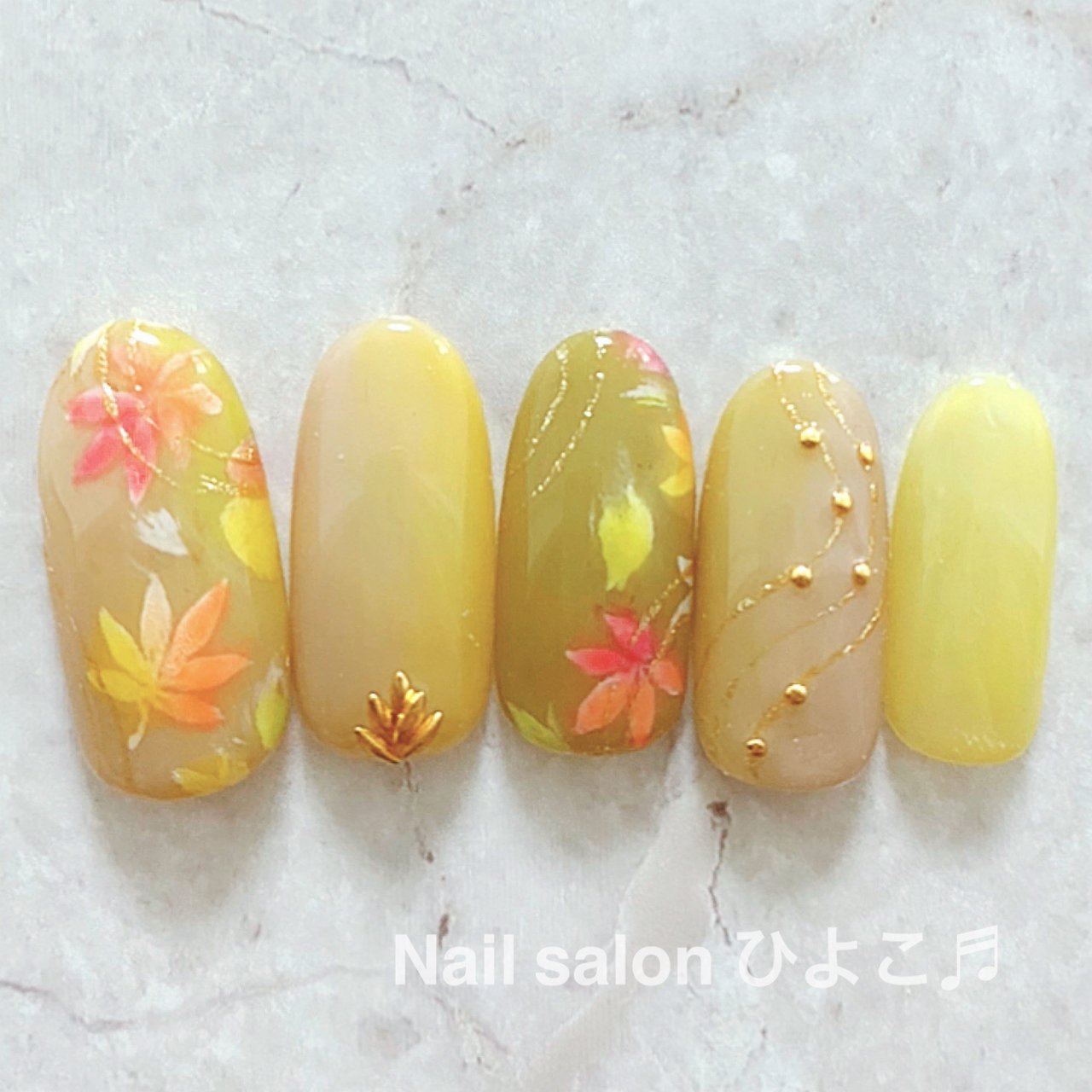 秋 浴衣 ハロウィン ブライダル ハンド Nail Salon ひよこ のネイルデザイン No ネイルブック