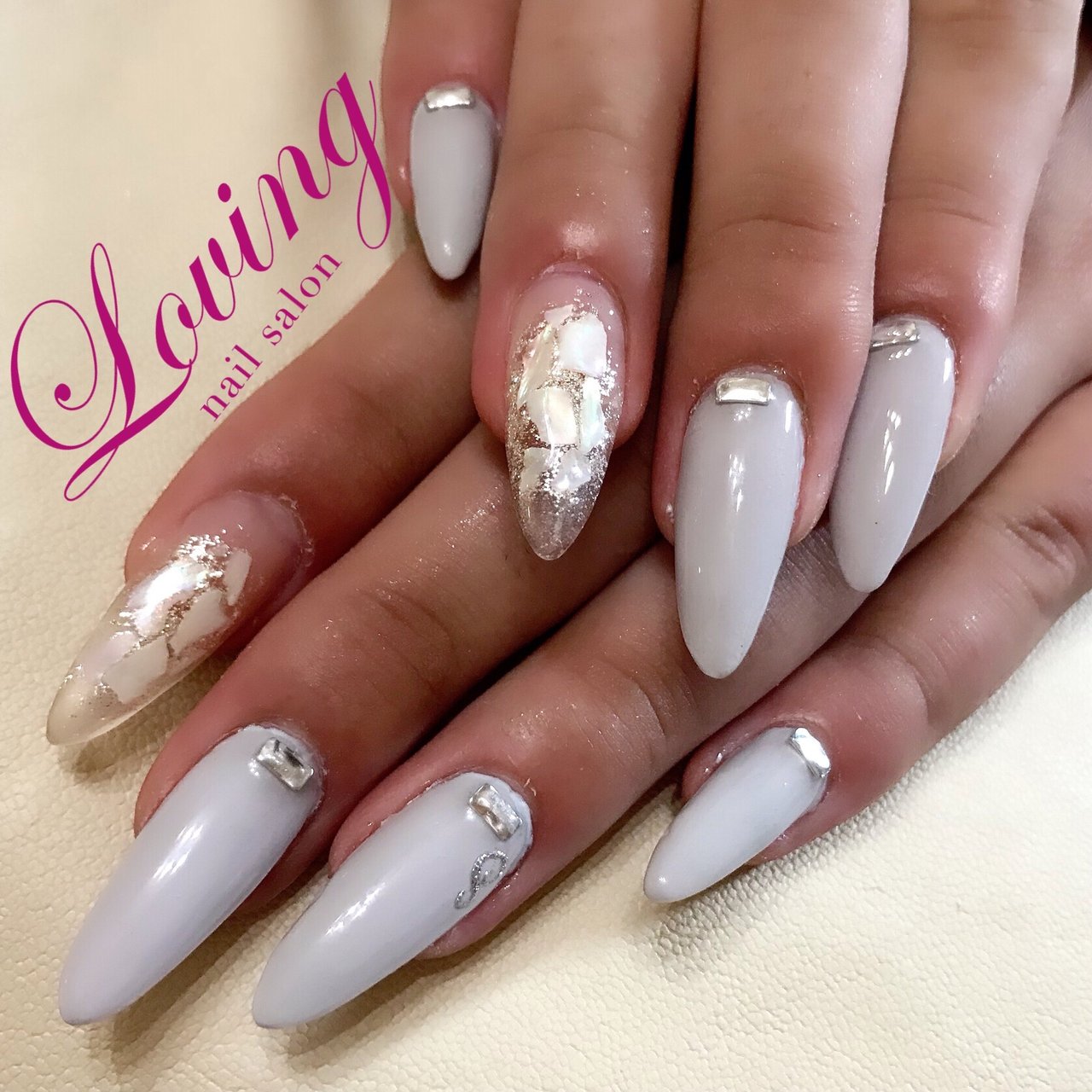 オールシーズン ハンド シェル ロング グレー Lovingのネイルデザイン No ネイルブック