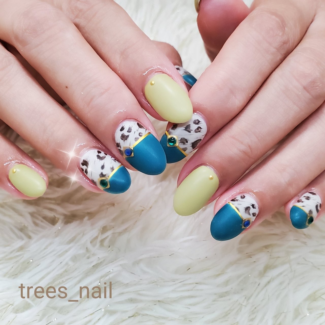 秋 冬 旅行 パーティー ハンド Trees Nailのネイルデザイン No ネイルブック