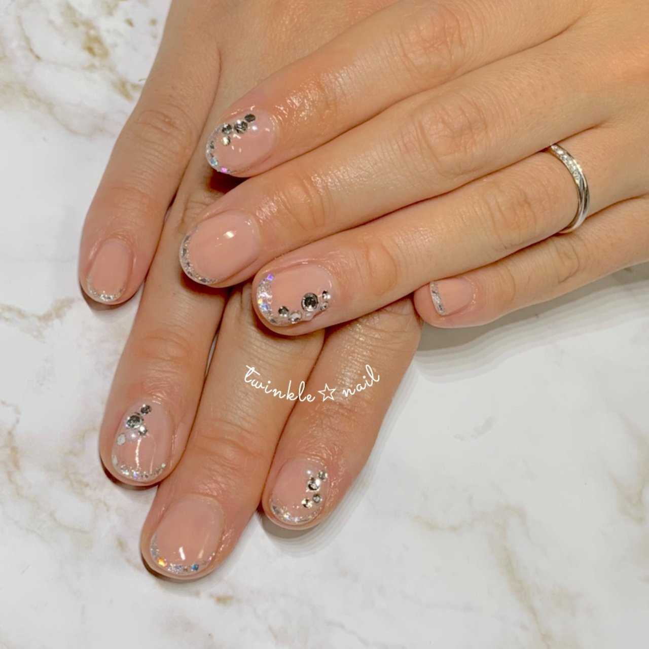 オールシーズン ブライダル ハンド フレンチ ホログラム Twinkle Nailのネイルデザイン No ネイルブック