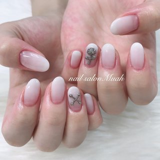 ピアスパーツのネイルデザイン ネイルブック