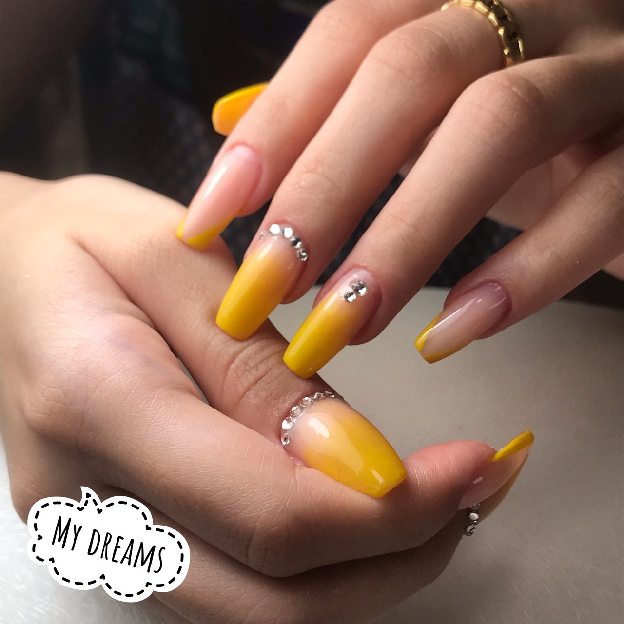 ハンド グラデーション ロング イエロー スカルプチュア Anna Mydreams Nailsalonのネイルデザイン No ネイルブック